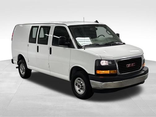 2023 GMC Savana 2500 Work Van