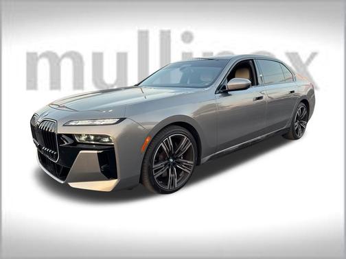 2024 BMW 740 i