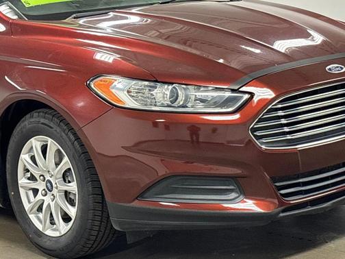 2015 Ford Fusion S