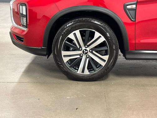 2024 Mitsubishi Outlander Sport SE