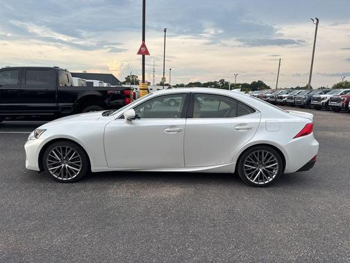 2017 Lexus IS 200t Base