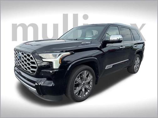 2024 Toyota Sequoia Base