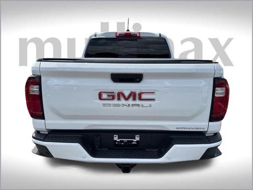 2024 GMC Canyon Denali
