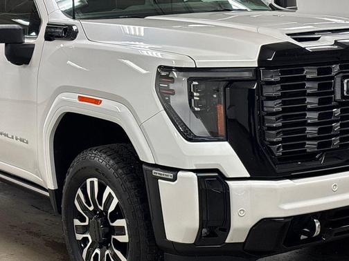 2025 GMC Sierra 2500 Denali Ultimate
