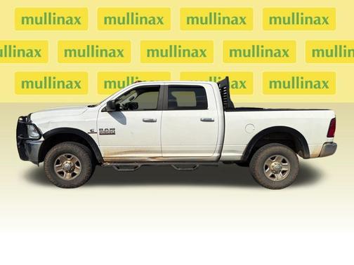 Bright White Clearcoat 2017 RAM 2500 SLT Crew Cab 4x4 6'4' Box