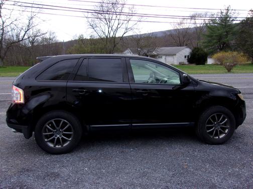 Black 2008 Ford Edge SEL