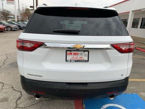2020 Chevrolet Traverse LT Leather
