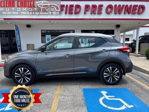 Gun Metallic 2019 Nissan Kicks SR