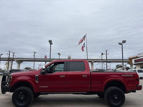 2022 Ford F-250 Platinum