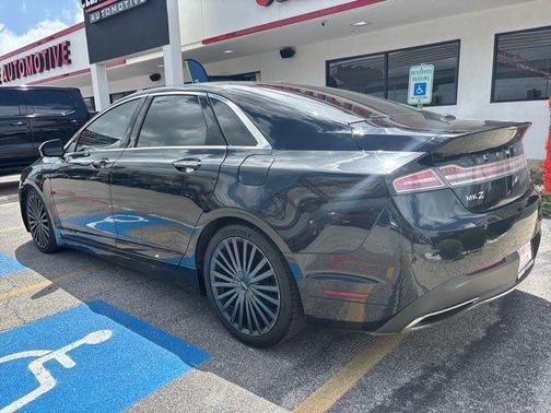 Diamond Black 2017 Lincoln MKZ Reserve