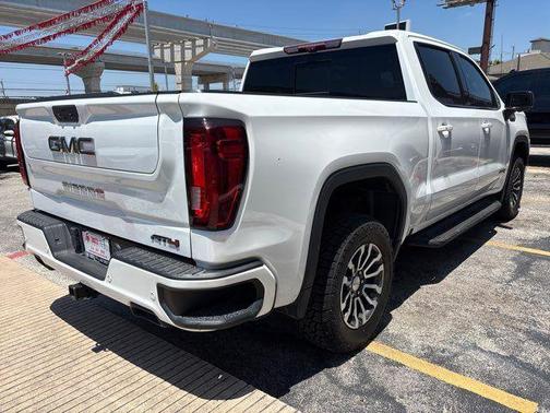 Summit White 2021 GMC Sierra 1500 AT4