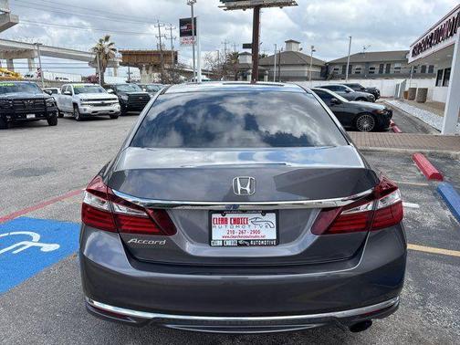 2016 Honda Accord LX