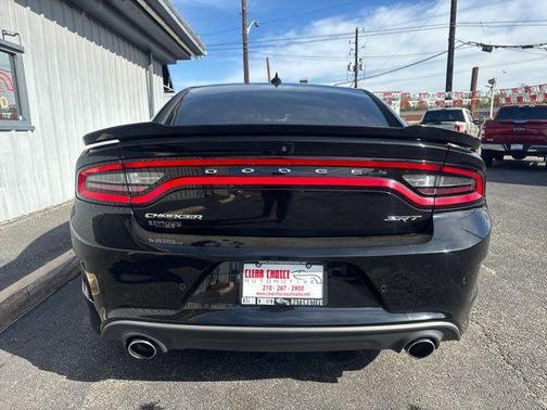 2017 Dodge Charger SRT 392