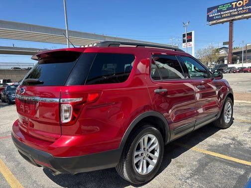 Ruby Red Metallic Tinted Clearcoat 2015 Ford Explorer Base