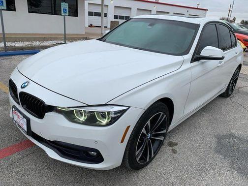 2018 BMW 330 i