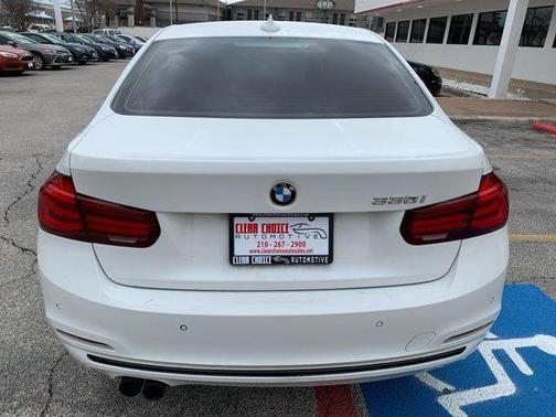 2018 BMW 330 i