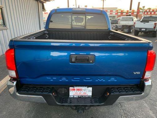 2016 Toyota Tacoma SR5
