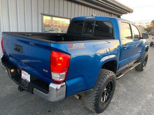 2016 Toyota Tacoma SR5