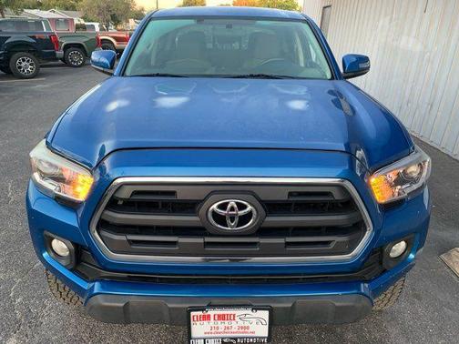 2016 Toyota Tacoma SR5