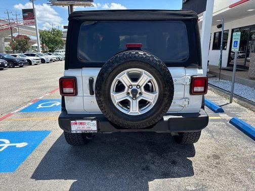 Bright White Clearcoat 2020 Jeep Wrangler Sport