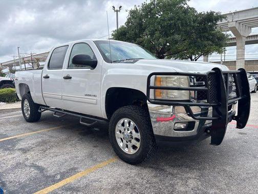 Summit White 2011 Chevrolet Silverado 2500 LT