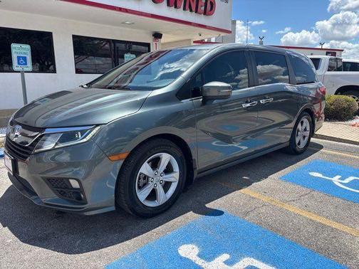 Pacific Pewter Metallic 2019 Honda Odyssey EX-L w/Navigation/RES