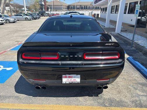 2015 Dodge Challenger SRT 392