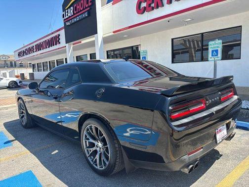 2015 Dodge Challenger SRT 392