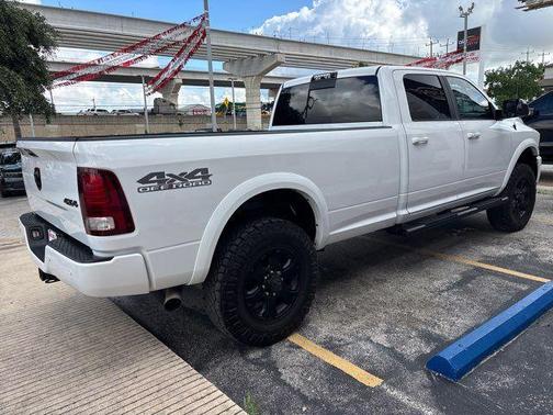 Bright White Clearcoat 2018 RAM 2500 Laramie