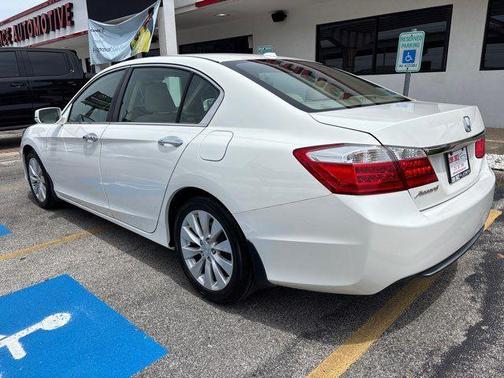 White Orchid Pearl 2013 Honda Accord EX-L