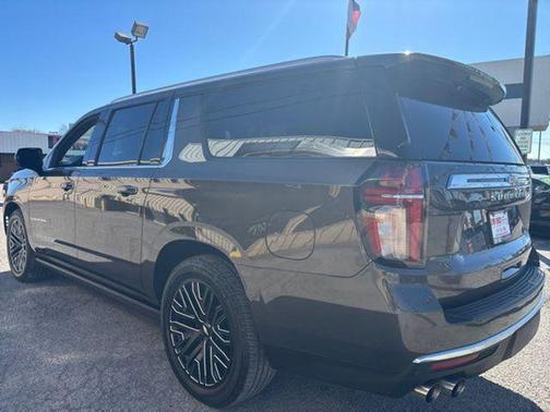 2021 Chevrolet Suburban High Country