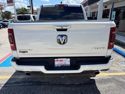 Ivory Tri Coat Pearl 2019 RAM 1500 Limited