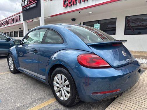 2018 Volkswagen Beetle 2.0T S
