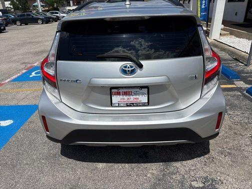 Classic Silver Metallic 2018 Toyota Prius c One