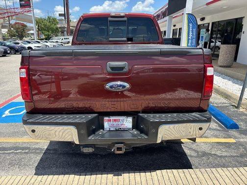Ruby Red Metallic Tinted Clearcoat 2016 Ford F-250 Lariat
