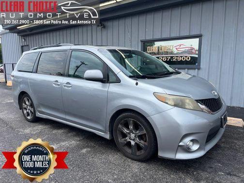 2011 Toyota Sienna SE