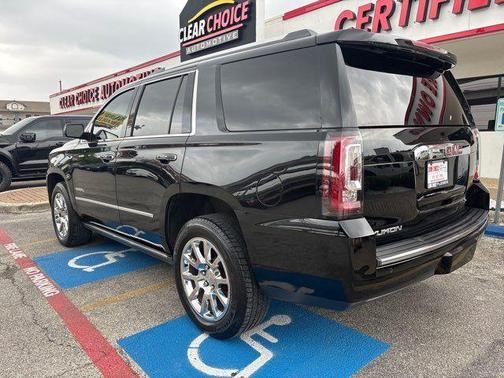 Onyx Black 2017 GMC Yukon Denali