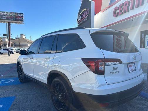 2022 Honda Pilot Black Edition