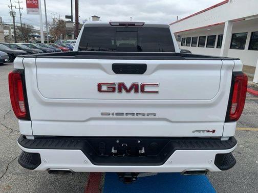 2019 GMC Sierra 1500 AT4