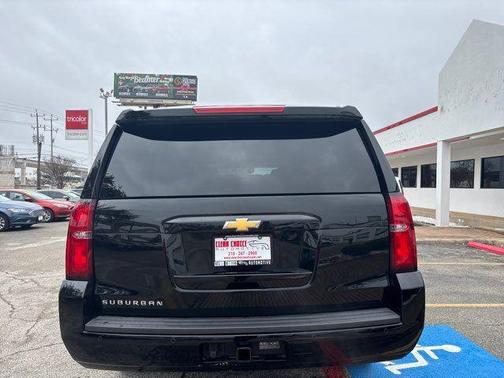 2018 Chevrolet Suburban LT