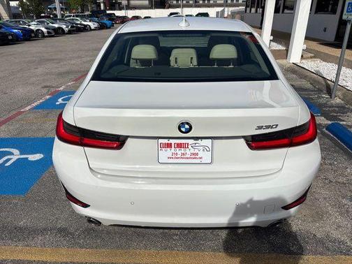 Alpine White 2019 BMW 330 i