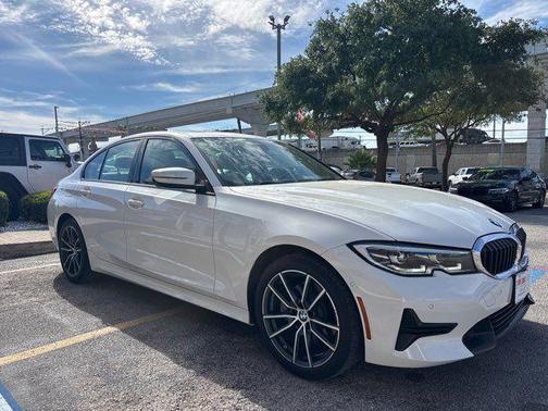 Alpine White 2019 BMW 330 i