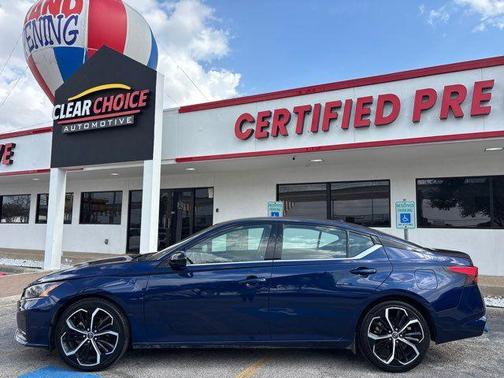 2024 Nissan Altima 2.5 SR