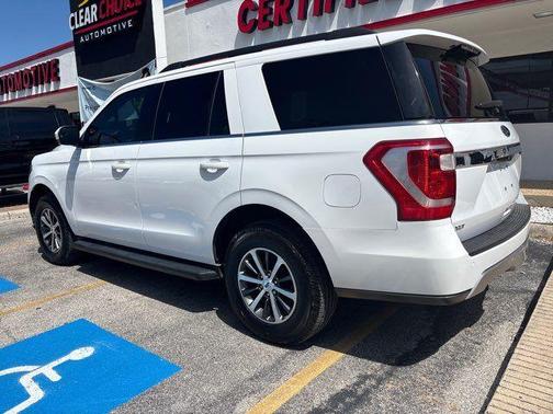 White Platinum Tri-Coat Metallic 2019 Ford Expedition XLT