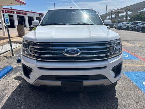White Platinum Tri-Coat Metallic 2019 Ford Expedition XLT