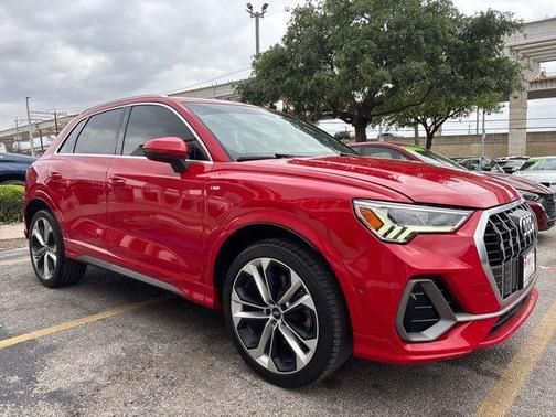 Tango Red Metallic 2020 Audi Q3 45 S line Prestige
