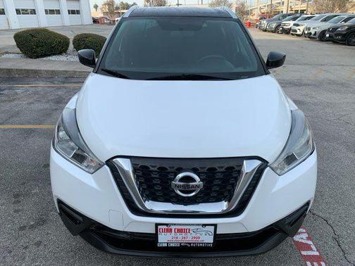 2019 Nissan Kicks SV