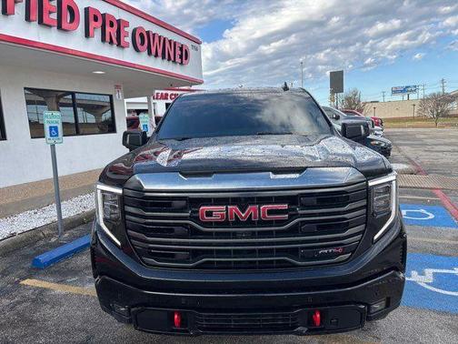 2024 GMC Sierra 1500 AT4