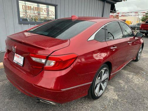 2018 Honda Accord Touring