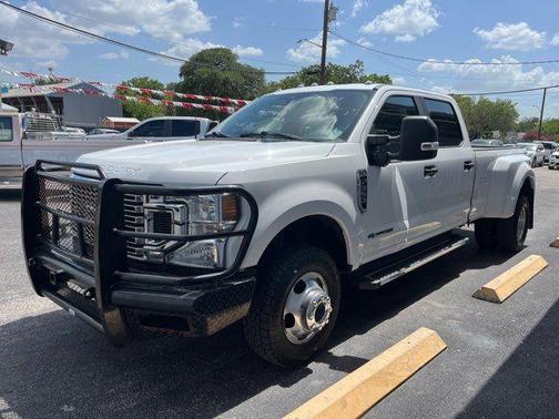 2022 Ford F-350 XL